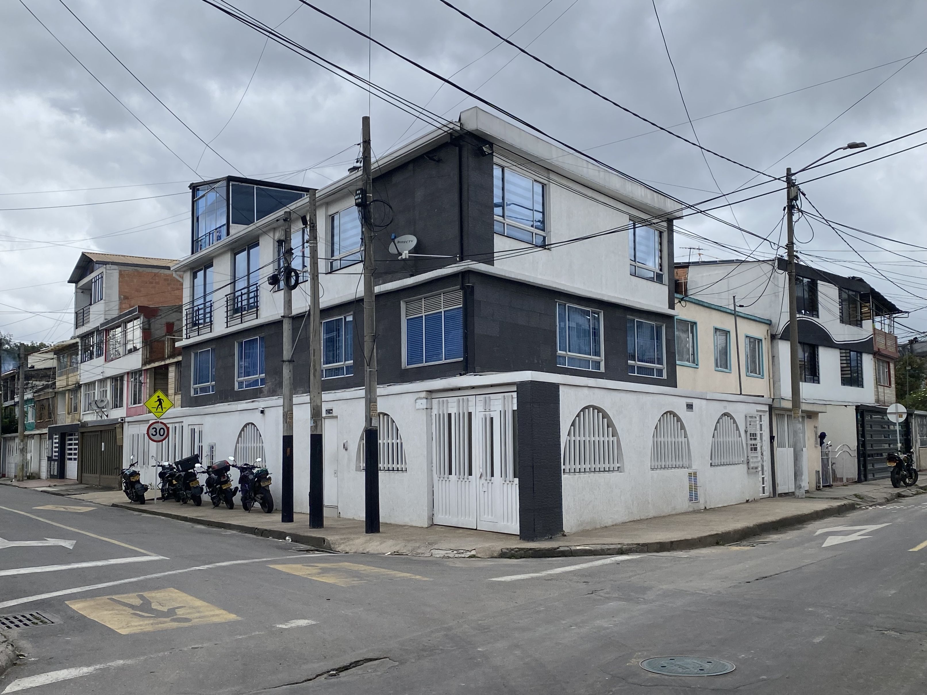 Apartamento en arriendo Cundinamarca Bogotá Remanso Sur 55 m2 Habitaciones 3 Baños 2 Garajes 0 Precio $1900000