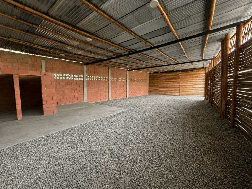 Local en arriendo Antioquia Bello Urbanización Villa María 180 m2 Habitaciones 0 Baños 2 Garajes 0 Precio $4105000