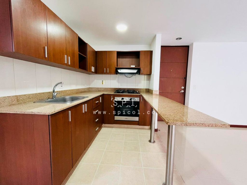 Apartamento en arriendo Antioquia Envigado Bosques De Zúñiga 120 m2 Habitaciones 3 Baños 4 Garajes 2 Precio $5500000