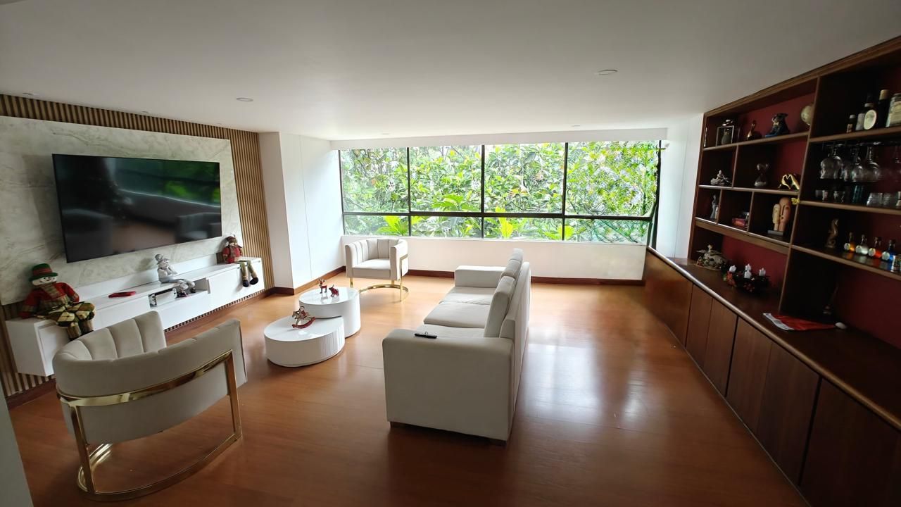 Apartamento en venta Antioquia Medellín Las Lomas No1 140 m2 Habitaciones 3 Baños 4 Garajes 2 Precio $1010000000