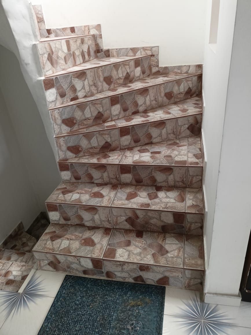 Casa en venta Cundinamarca Bogotá Tibabuyes 300 m2 Habitaciones 6 Baños 6 Garajes 1 Precio $950000000