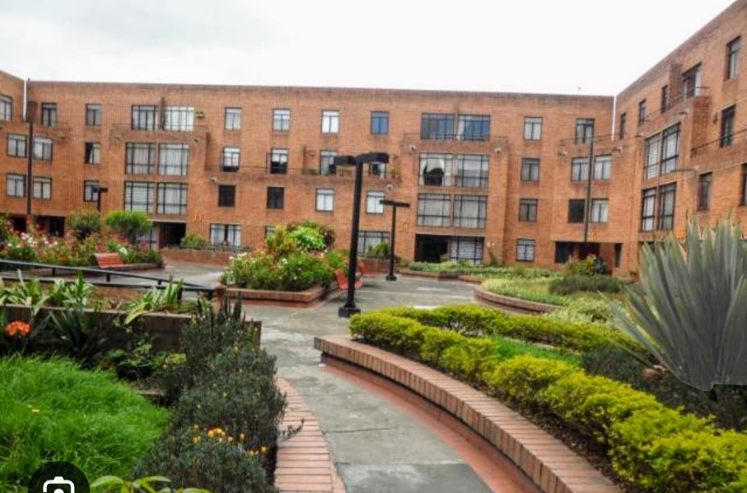 Apartamento en venta Cundinamarca Bogotá Carlos Lleras Restrepo Manzana B 67 m2 Habitaciones 3 Baños 1 Garajes 1 Precio $385000000