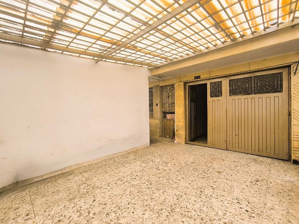 Casa en venta Cundinamarca Bogotá Centro Administrativo Occidental 291 m2 Habitaciones 6 Baños 4 Garajes 3 Precio $800000000