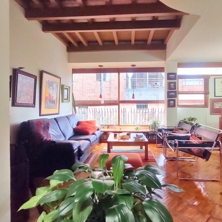 Casa en venta Cundinamarca Bogotá El Contador 137 m2 Habitaciones 3 Baños 3 Garajes 2 Precio $709000000