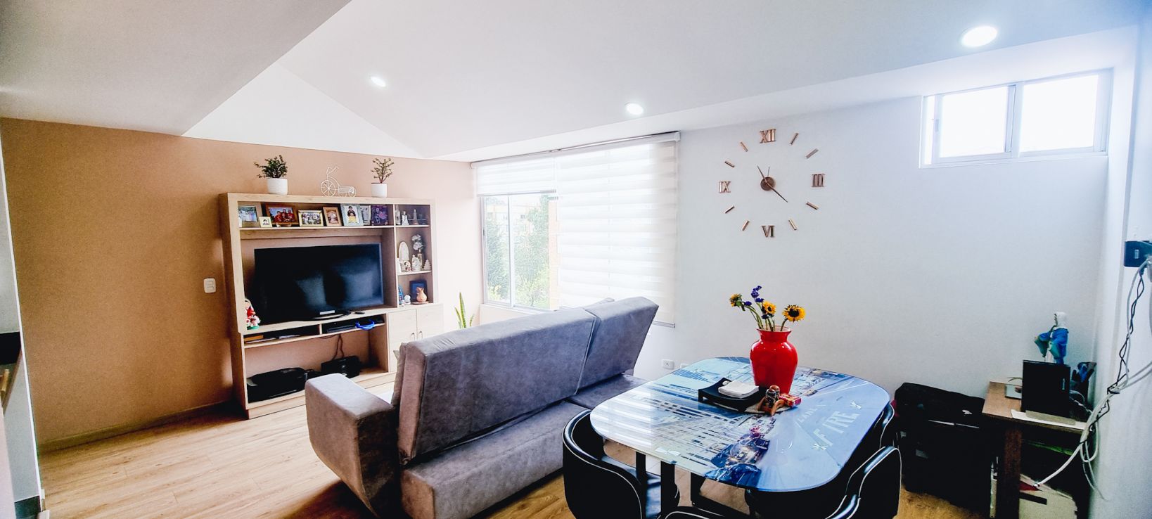 Apartamento en venta Cundinamarca Bogotá Britalia 92 m2 Habitaciones 4 Baños 2 Garajes 1 Precio $520000000