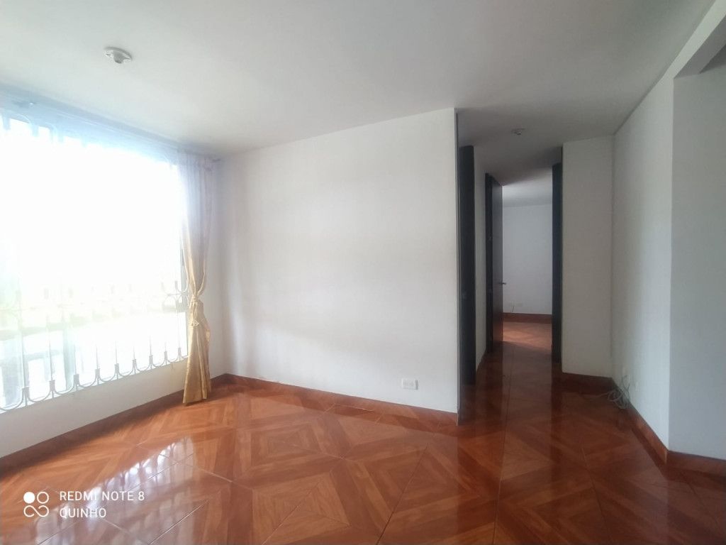 Apartamento en arriendo Cundinamarca Bogotá Granada Norte 45 m2 Habitaciones 2 Baños 2 Garajes 1 Precio $1828000