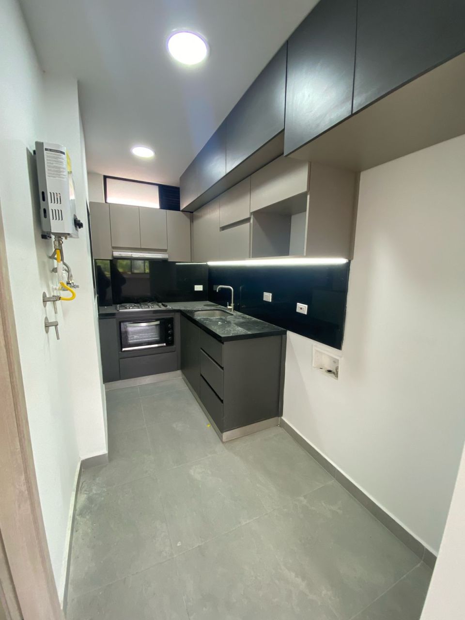 Apartamento en arriendo Antioquia Medellín La Gloria 70 m2 Habitaciones 3 Baños 1 Garajes 0 Precio $1800000