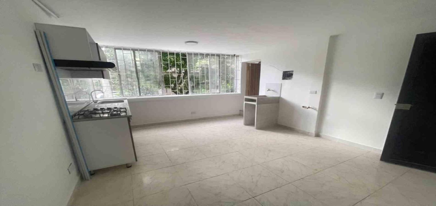 Apartaestudio en arriendo Antioquia Medellín Estadio 35 m2 Habitaciones 1 Baños 1 Garajes 0 Precio $2300000