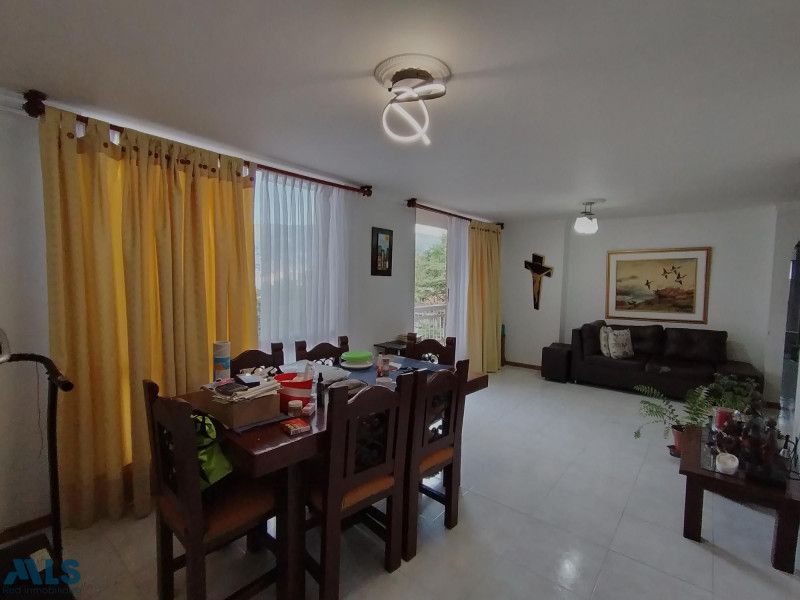 Apartamento en venta Antioquia Medellín La Gloria 100 m2 Habitaciones 3 Baños 3 Garajes 1 Precio $620000000