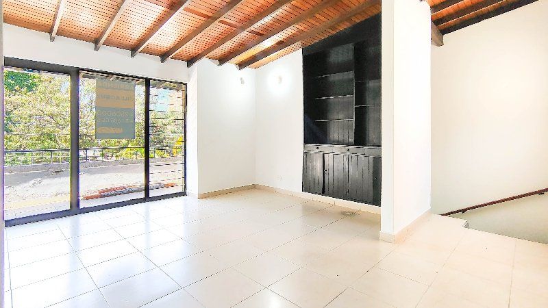 Casa en arriendo Antioquia Medellín Simon Bolivar 220 m2 Habitaciones 3 Baños 2 Garajes 1 Precio $3500000