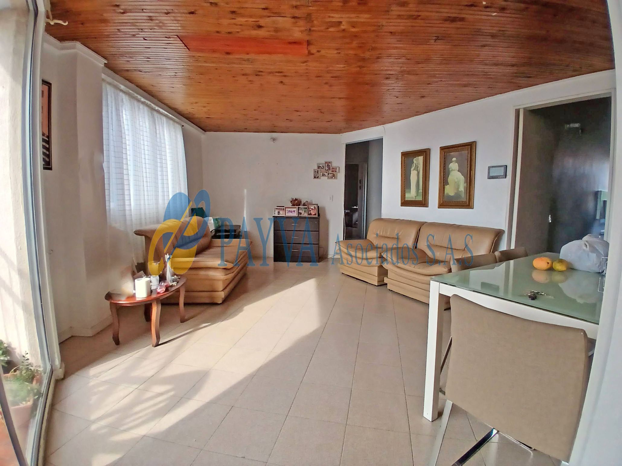 Apartamento en arriendo Antioquia Medellín Santa Teresita 85 m2 Habitaciones 3 Baños 3 Garajes 1 Precio $3300000