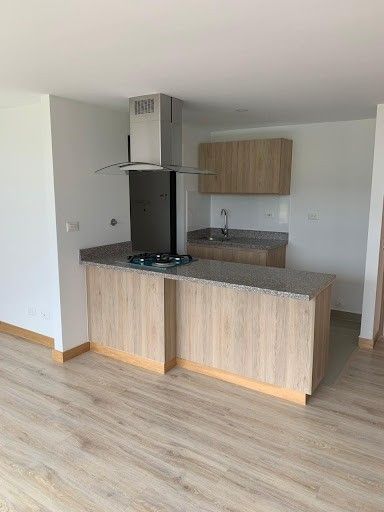 Apartamento en arriendo Antioquia Rionegro Alto Del Medio 84 m2 Habitaciones 3 Baños 2 Garajes 1 Precio $3350000