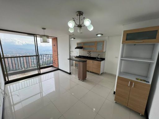 Apartamento en arriendo Antioquia Medellín La Hondonada 70 m2 Habitaciones 2 Baños 2 Garajes 1 Precio $2300000