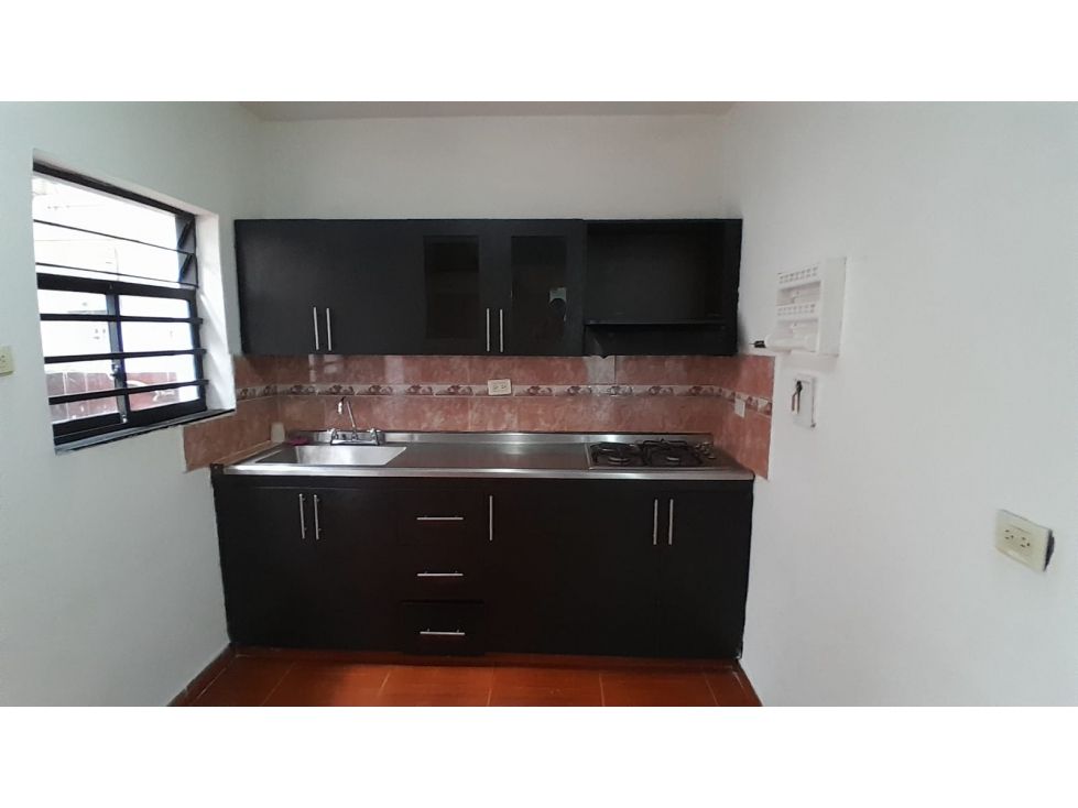 Apartamento en arriendo Antioquia Medellín Campo Valdes No2 75 m2 Habitaciones 2 Baños 2 Garajes 1 Precio $1400000