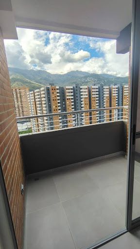 Apartamento en arriendo Antioquia Bello Andalucía 75 m2 Habitaciones 3 Baños 2 Garajes 1 Precio $2500000