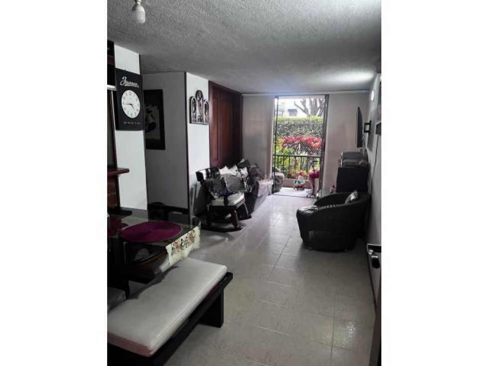 Apartamento en venta Valle Del Cauca Cali La Hacienda 68 m2 Habitaciones 3 Baños 2 Garajes 2 Precio $365000000