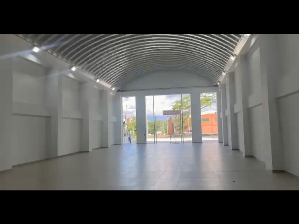 Local en arriendo Huila Neiva Mano Fuerte 1480 m2 Habitaciones 0 Baños 6 Garajes 2 Precio $26000000