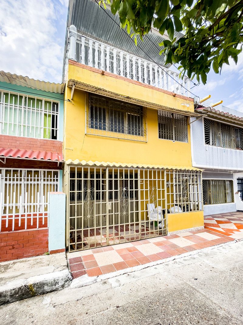 Casa en venta Cundinamarca Girardot Br La Esperanza 162 m2 Habitaciones 3 Baños 2 Garajes 1 Precio $192000000