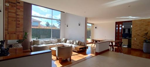 Casa Campestre en venta Cundinamarca Cajicá Centro 360 m2 Habitaciones 5 Baños 4 Garajes 2 Precio $1950000000