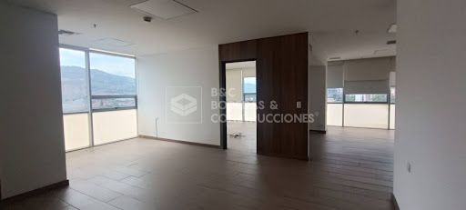 Oficina en arriendo Antioquia Envigado Primavera 79 m2 Habitaciones 0 Baños 2 Garajes 2 Precio $5800000