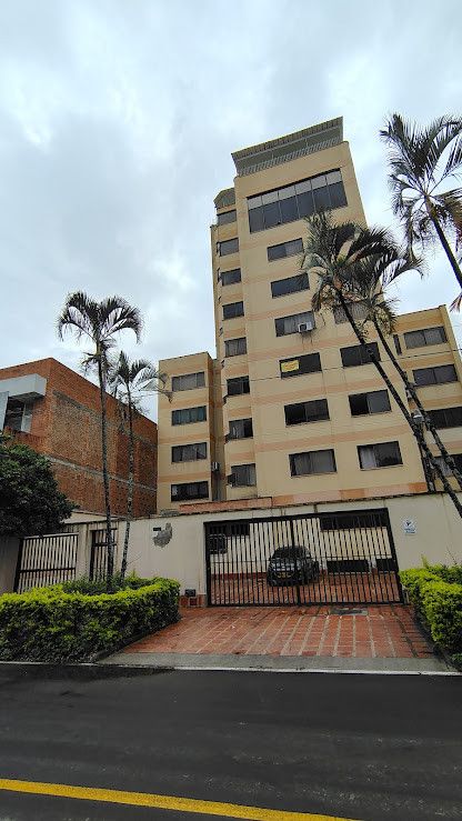 Apartaestudio en arriendo Valle Del Cauca Cali Los Cámbulos 40 m2 Habitaciones 1 Baños 1 Garajes 0 Precio $1500000