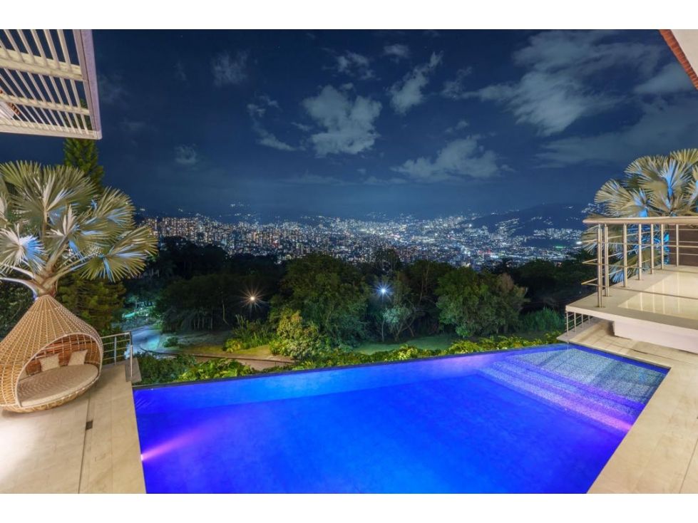 Casa en arriendo Antioquia Medellín Altos Del Poblado 1600 m2 Habitaciones 7 Baños 10 Garajes 2 Precio $90000000