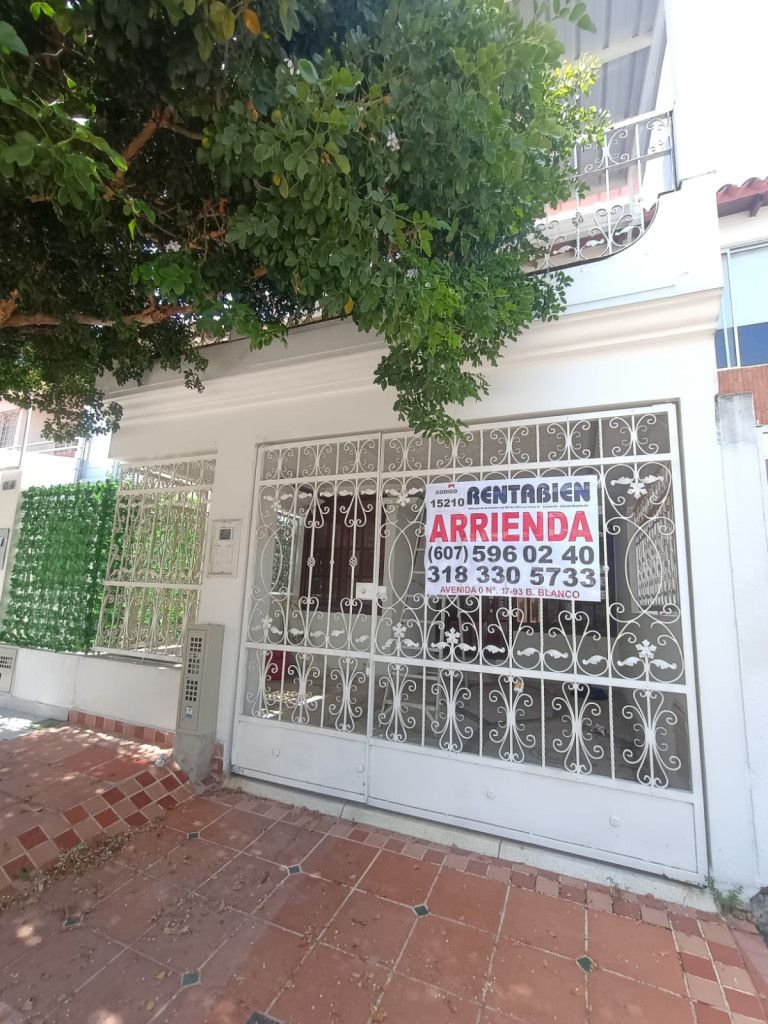 Casa en arriendo Norte De Santander Cúcuta Cr Villas De Alcala A 150 m2 Habitaciones 4 Baños 3 Garajes 1 Precio $1800000