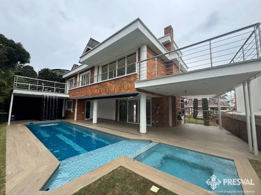 Casa en arriendo Santander Floridablanca Cr Mirador Del Oriente 500 m2 Habitaciones 4 Baños 6 Garajes 2 Precio $15000000