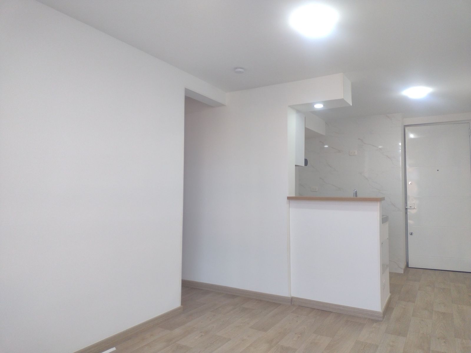 Apartamento en arriendo Cundinamarca Bogotá El Tintal 44 m2 Habitaciones 2 Baños 1 Garajes 0 Precio $1500000