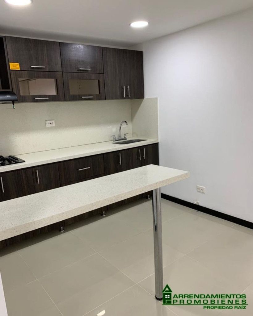 Apartamento en arriendo Antioquia Medellín La Castellana 78 m2 Habitaciones 2 Baños 2 Garajes 1 Precio $3103989