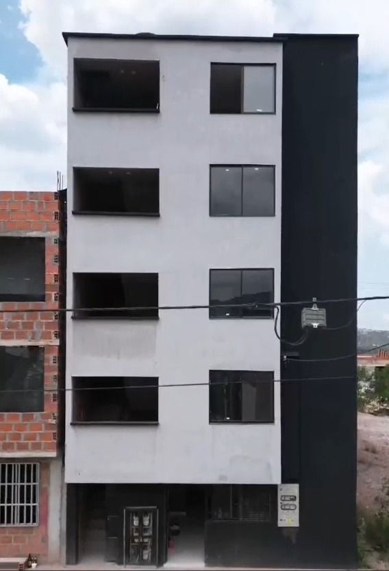 Apartamento en venta Santander Girón Girón 56 m2 Habitaciones 3 Baños 1 Garajes 0 Precio $152000000