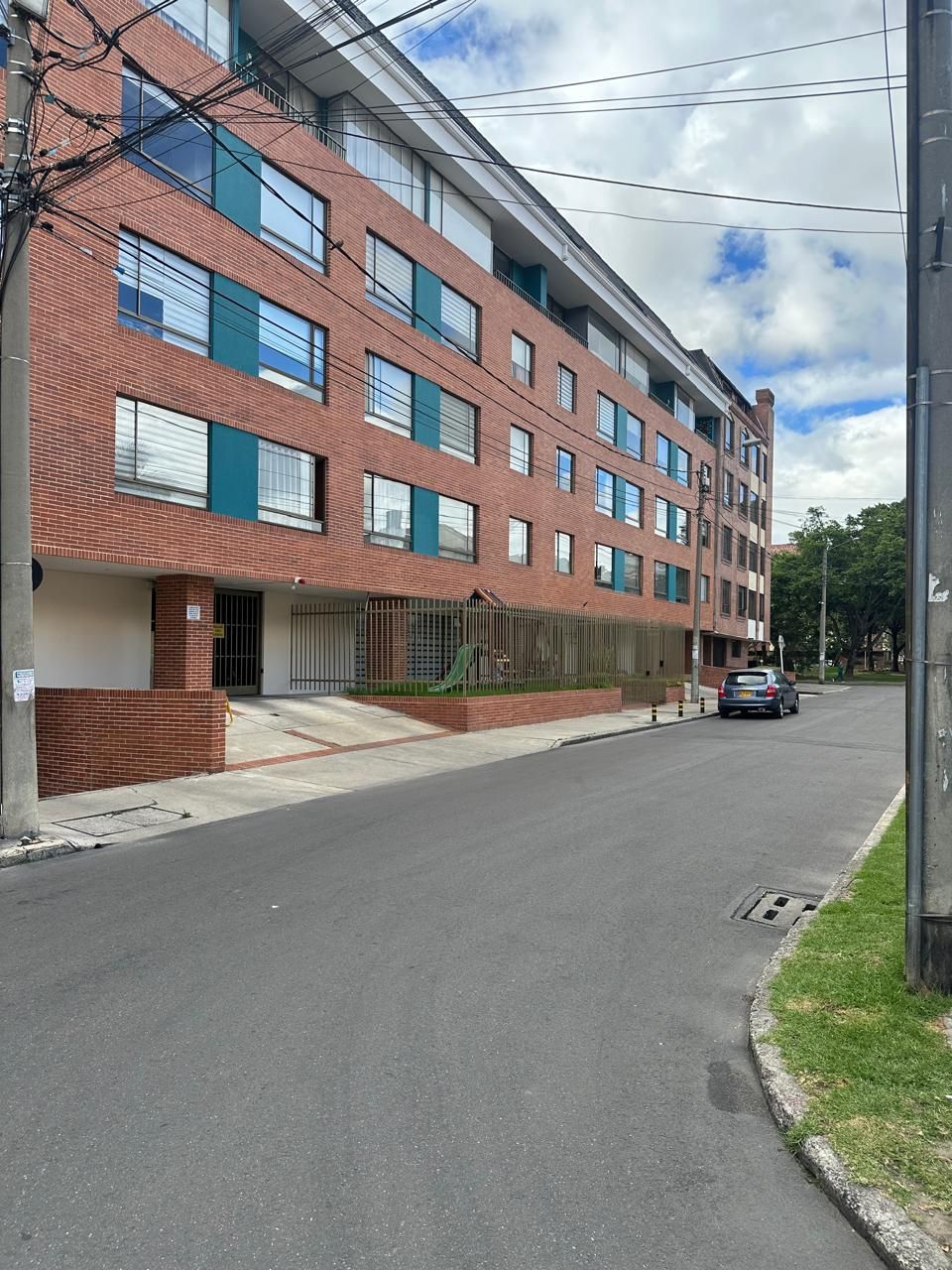 Apartamento en venta Cundinamarca Bogotá El Batan - Edif Batan 50 m2 Habitaciones 2 Baños 1 Garajes 1 Precio $390000000