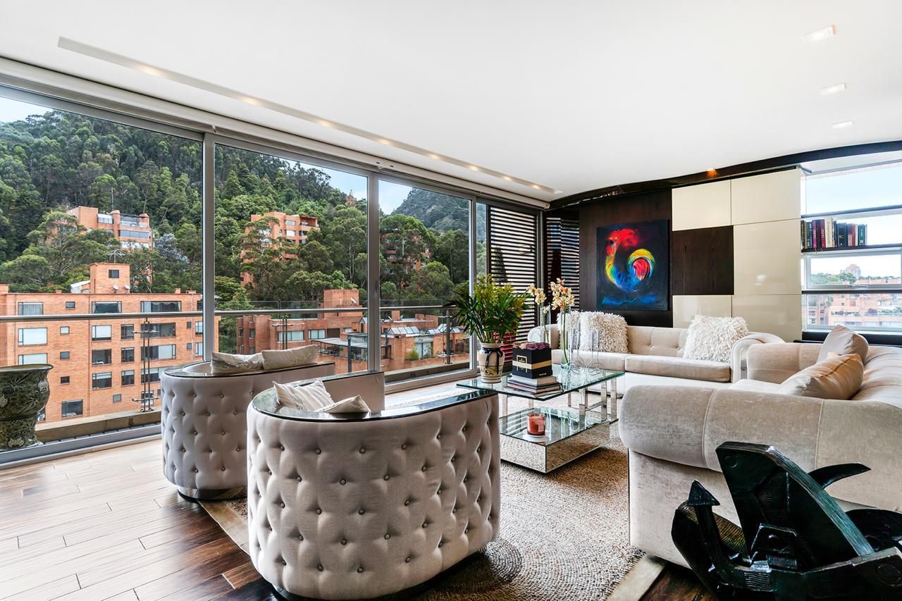 Apartamento en arriendo Cundinamarca Bogotá Bellavista 180 m2 Habitaciones 2 Baños 2 Garajes 2 Precio $14400000