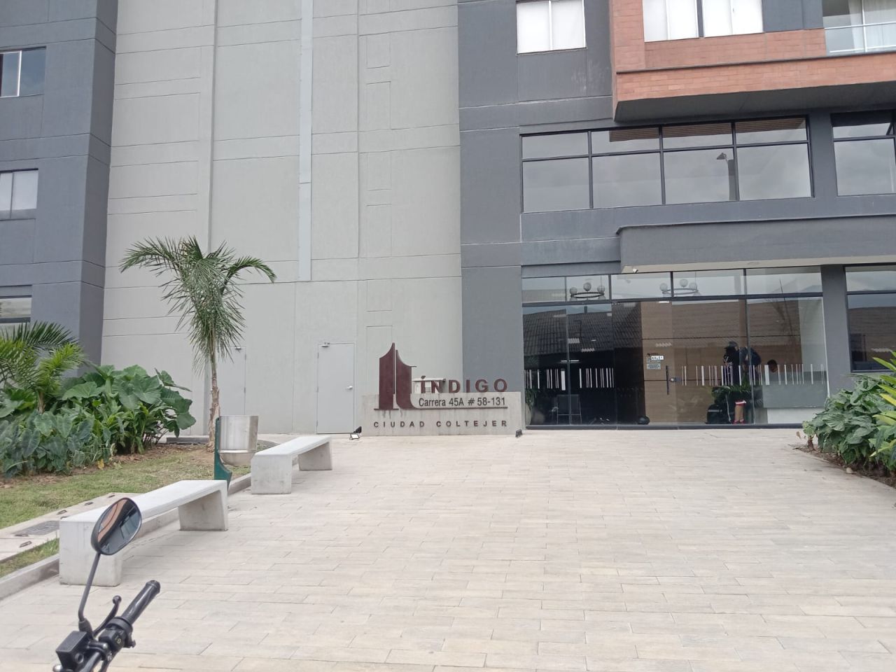 Apartamento en arriendo Antioquia Itagüí Zona Industrial 1 67 m2 Habitaciones 3 Baños 2 Garajes 1 Precio $3200000