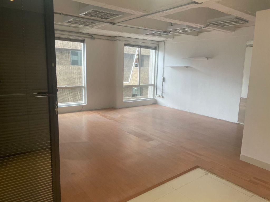 Oficina en arriendo Cundinamarca Bogotá Bellavista 64 m2 Habitaciones 0 Baños 0 Garajes 3 Precio $5680000