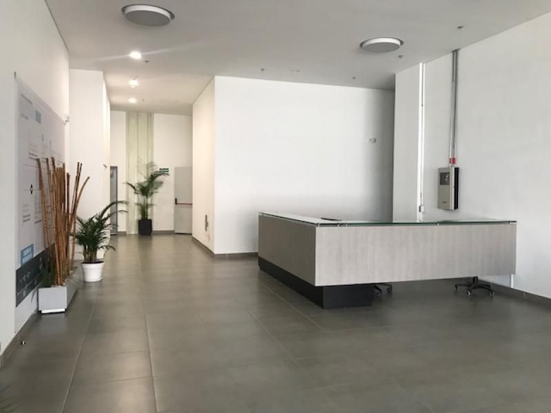 Oficina en arriendo Cundinamarca Bogotá San Jose Fontibon 2910 m2 Habitaciones 0 Baños 0 Garajes 36 Precio $132405000