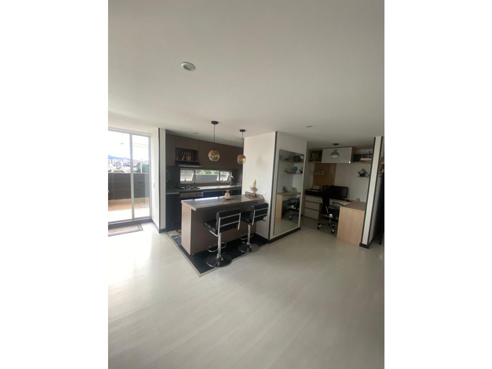 Apartamento en venta Cundinamarca Bogotá Los Cedritos 139 m2 Habitaciones 3 Baños 3 Garajes 2 Precio $760000000