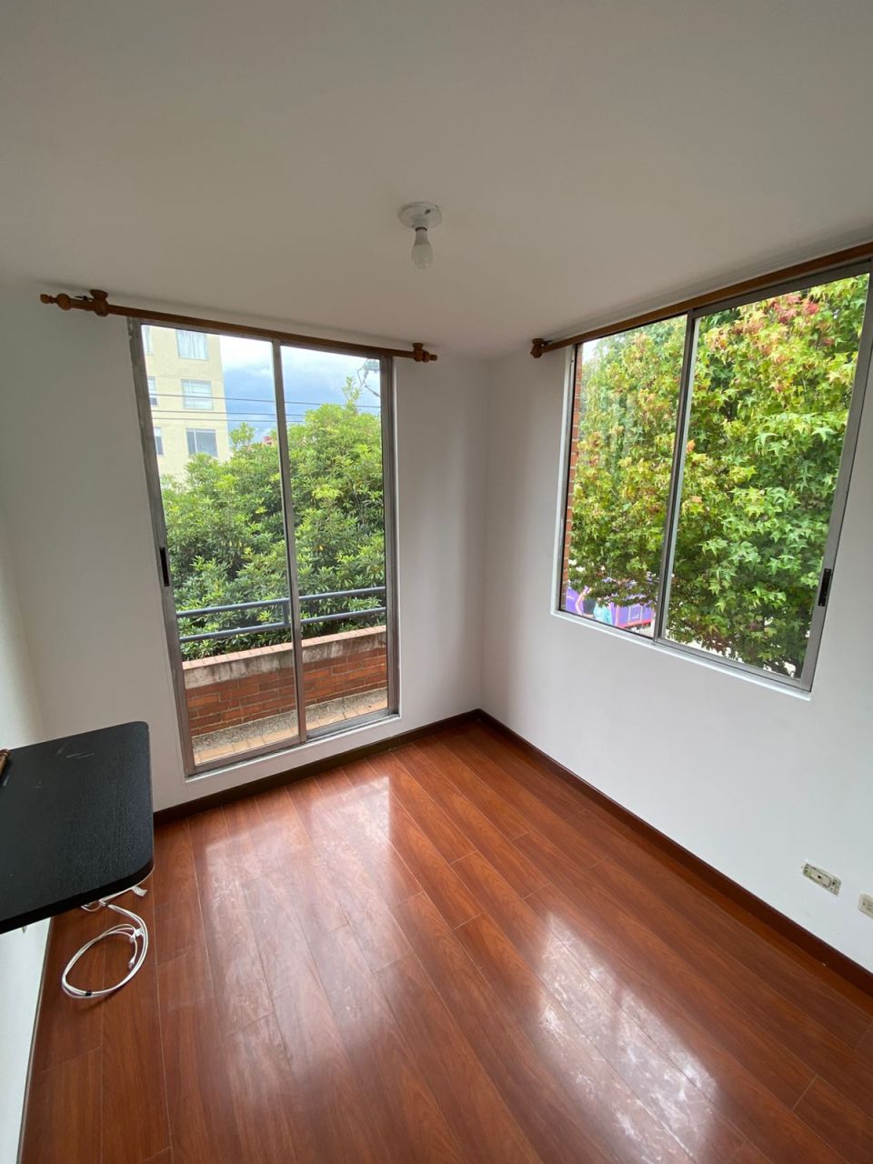 Casa en venta Cundinamarca Bogotá El Pino 83 m2 Habitaciones 3 Baños 2 Garajes 1 Precio $450000000