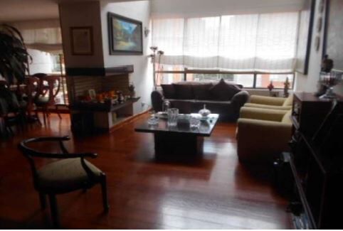Apartamento en venta Cundinamarca Bogotá Plenitud 185 m2 Habitaciones 3 Baños 3 Garajes 4 Precio $1800000000