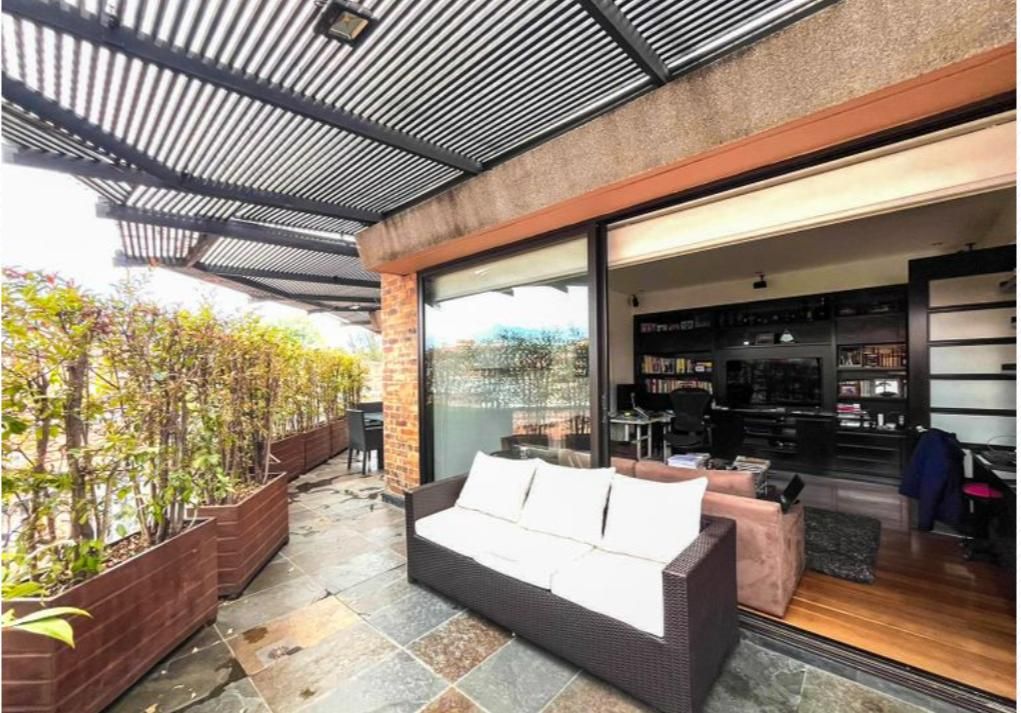 Apartamento en venta Cundinamarca Bogotá Santa Bibiana 338 m2 Habitaciones 5 Baños 5 Garajes 4 Precio $2650000000