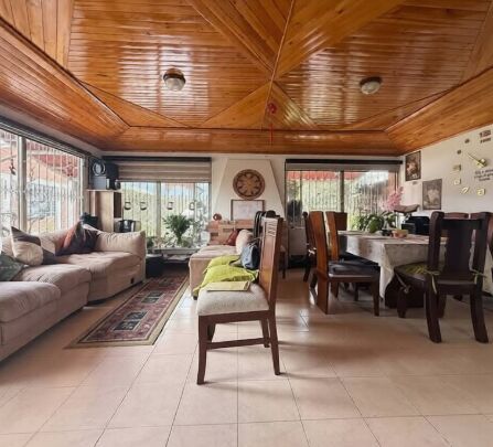 Casa en venta Cundinamarca Zipaquirá Zipaquira 110 m2 Habitaciones 4 Baños 3 Garajes 4 Precio $470000000
