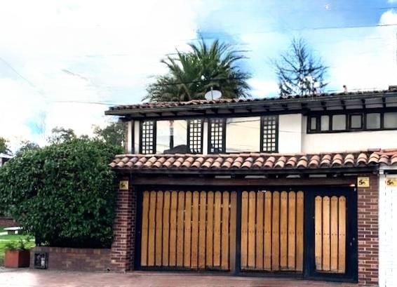 Casa en venta Cundinamarca Bogotá Pelodo Del Contry 185 m2 Habitaciones 3 Baños 4 Garajes 2 Precio $1050000000