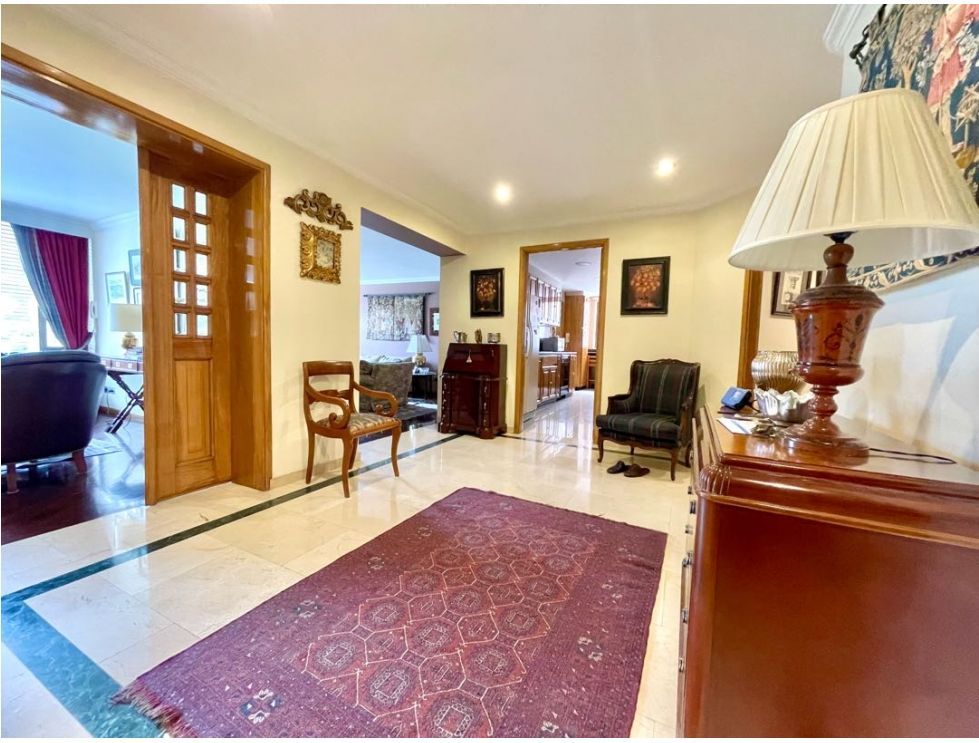Apartamento en venta Cundinamarca Bogotá La Carolina 211 m2 Habitaciones 3 Baños 4 Garajes 3 Precio $1700000000
