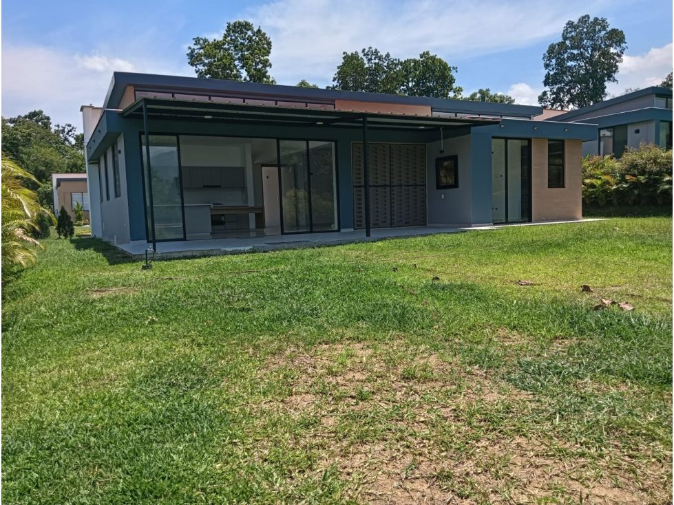 Casa en arriendo Santander Piedecuesta Piedecuesta 141 m2 Habitaciones 3 Baños 3 Garajes 2 Precio $4358000