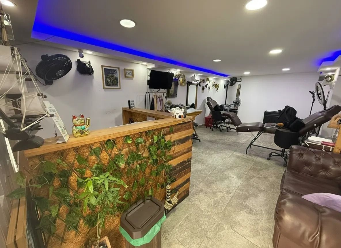Local Comercial en arriendo Antioquia Medellín San Joaquin 45 m2 Habitaciones 2 Baños 1 Garajes 0 Precio $2100000