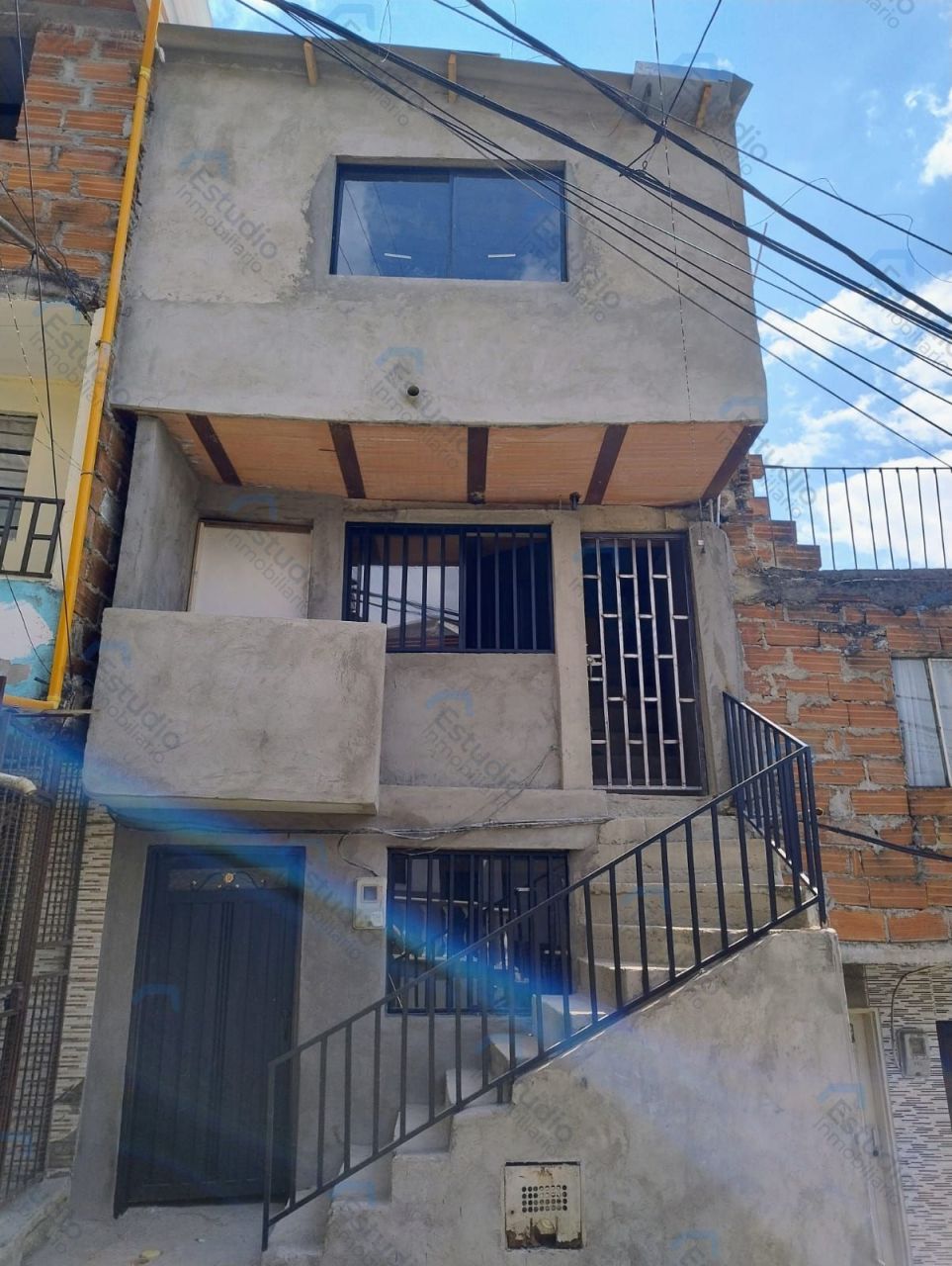 Casa en venta Antioquia Medellín Las Granjas 90 m2 Habitaciones 3 Baños 3 Garajes 0 Precio $250000000