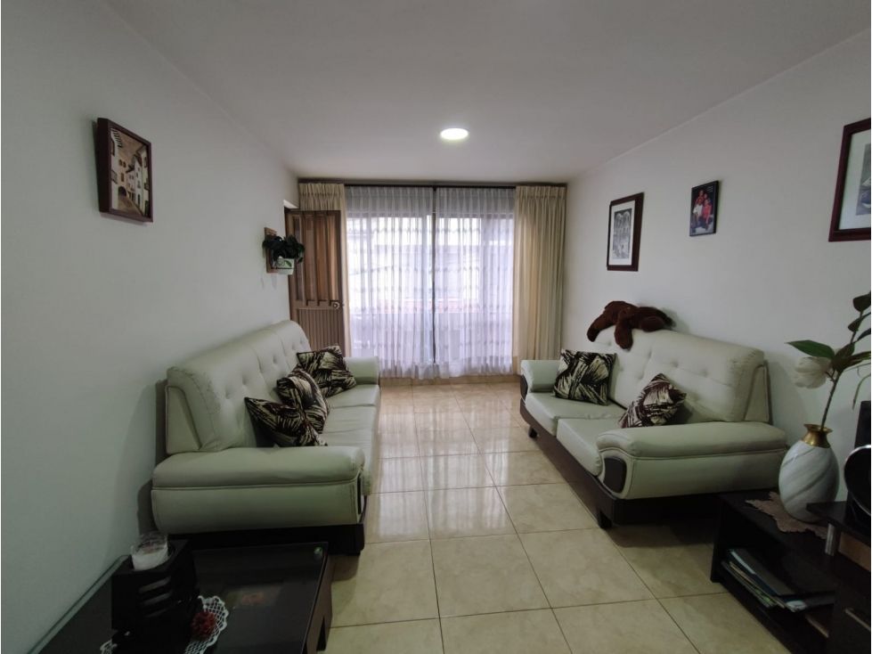 Casa en venta Caldas Manizales Las Americas 210 m2 Habitaciones 4 Baños 2 Garajes 1 Precio $690000000