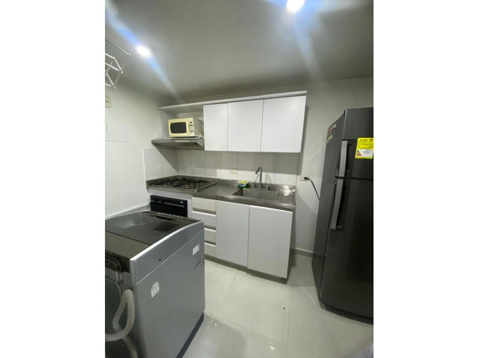 Apartaestudio en arriendo o venta Antioquia Medellín El Diamante No2 35 m2 Habitaciones 1 Baños 1 Garajes 1 Precio venta $360000000 Precio arriendo $3316103