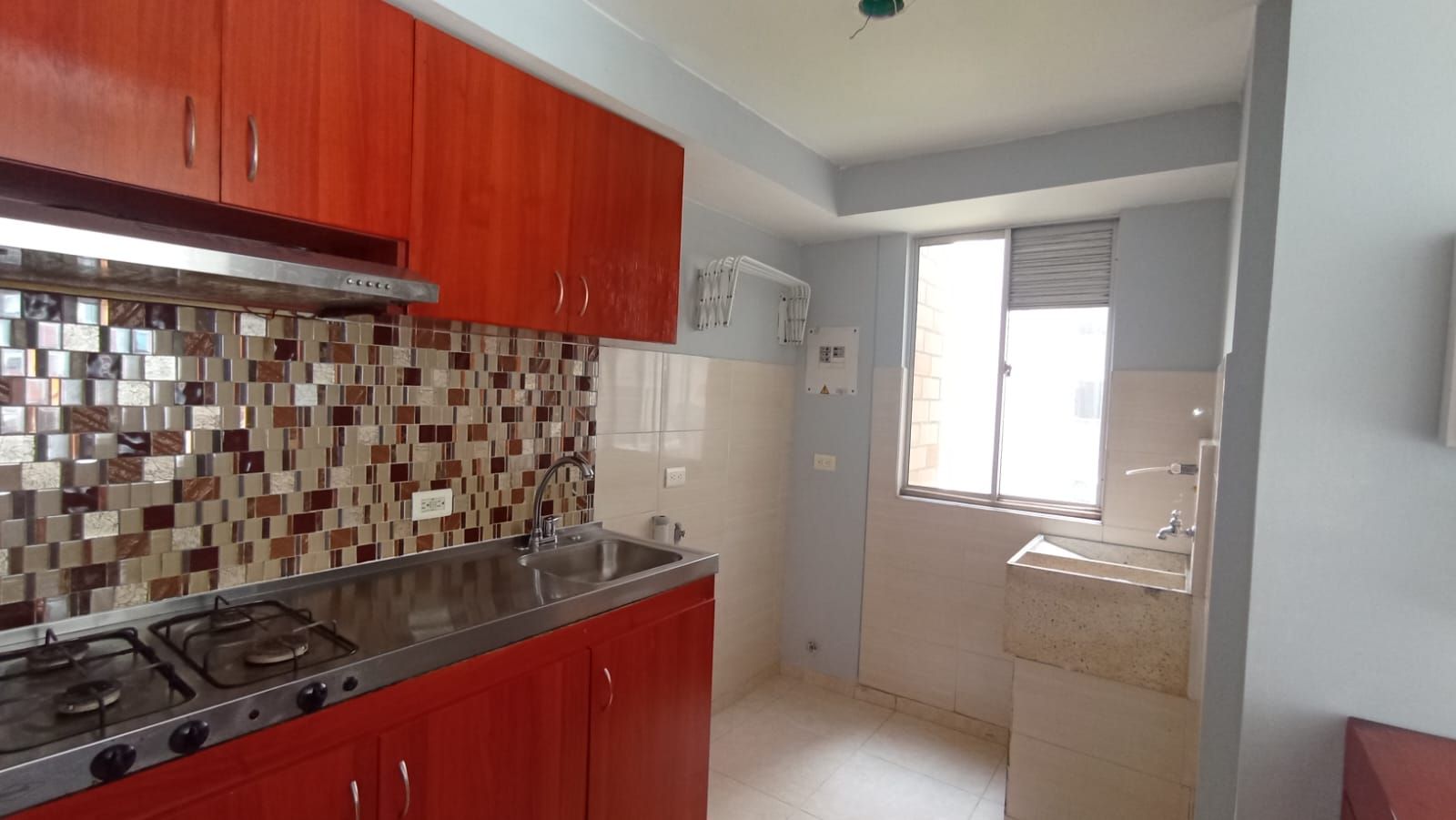 Apartamento en arriendo Valle Del Cauca Cali Conjunto Residencial Prados Del Rosal 62 m2 Habitaciones 2 Baños 2 Garajes 1 Precio $1600000