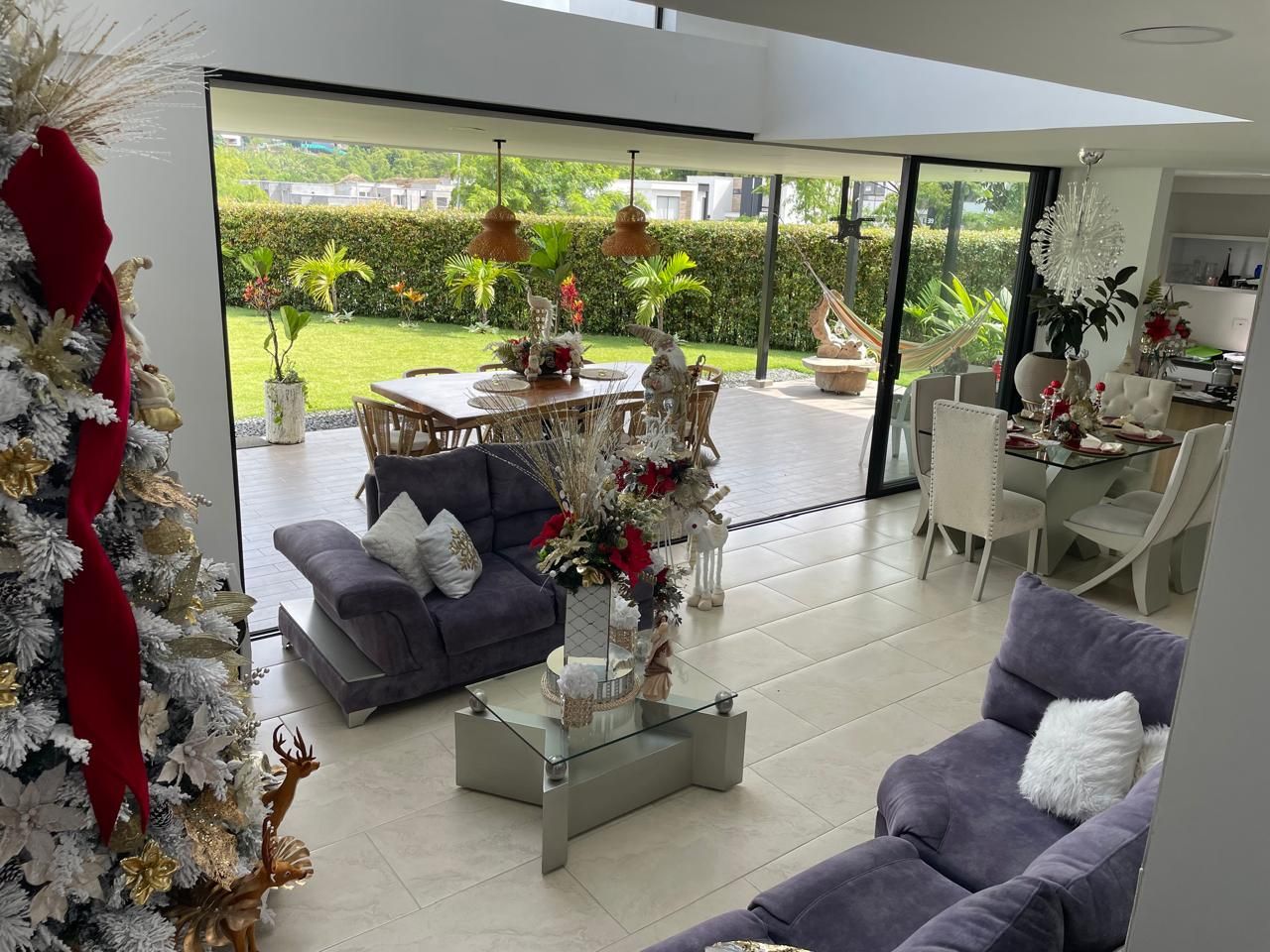 Casa Campestre en venta Risaralda Dosquebradas Br Buenos Aires 250 m2 Habitaciones 3 Baños 4 Garajes 4 Precio $1690000000